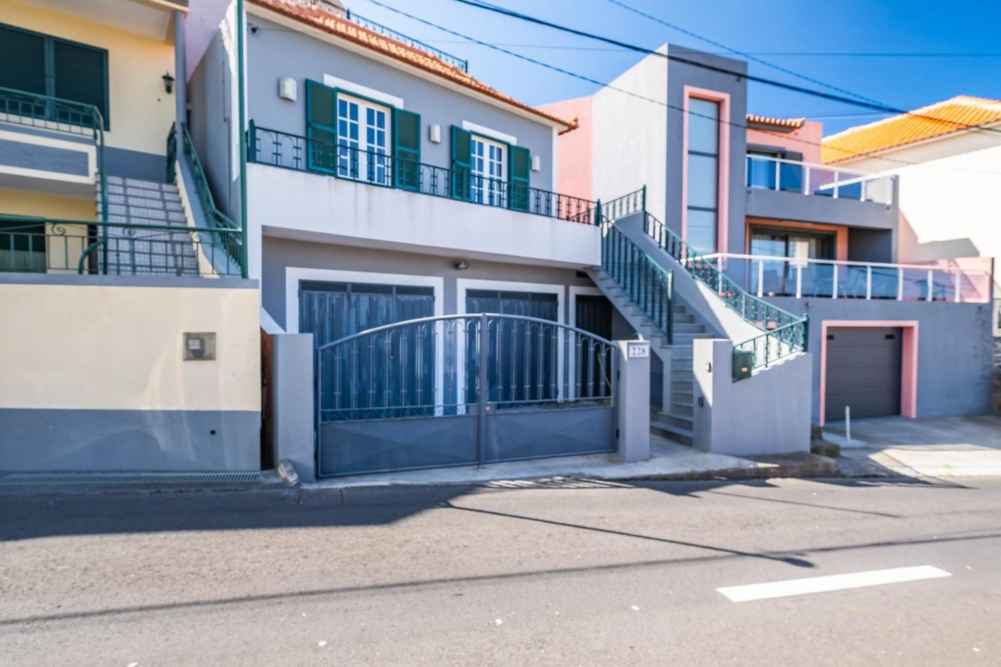 فيلا Sunset House ريبيرا برافا المظهر الخارجي الصورة